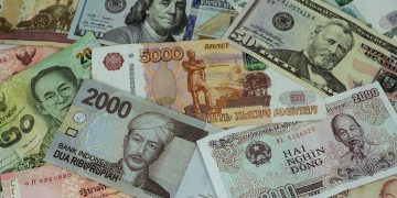 lowest currencies in Africa